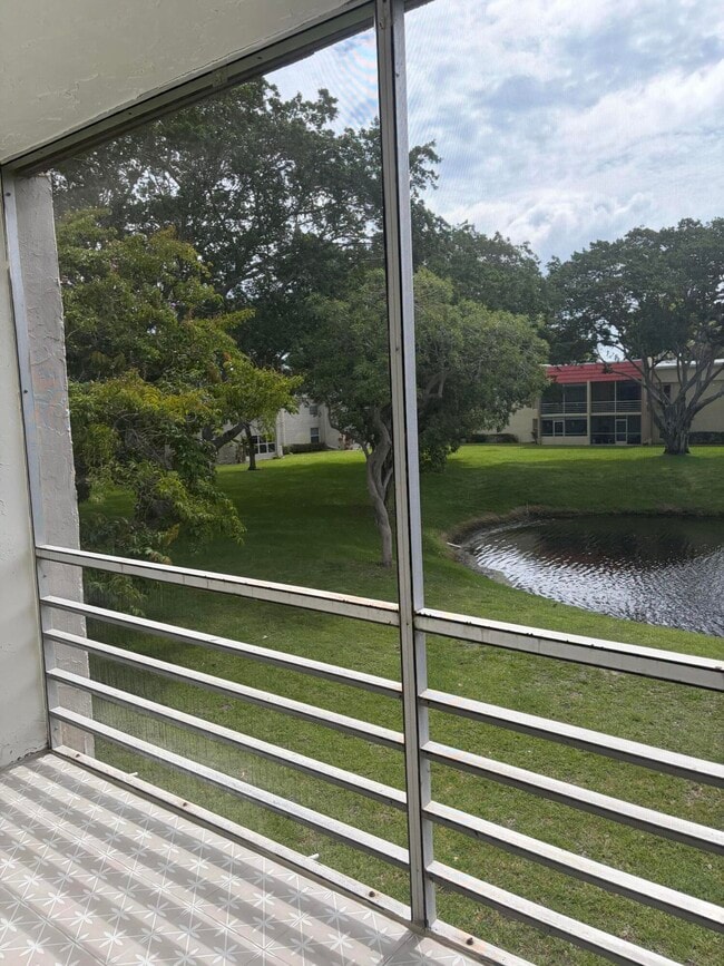 Building Photo - 2900 Fiore Way
