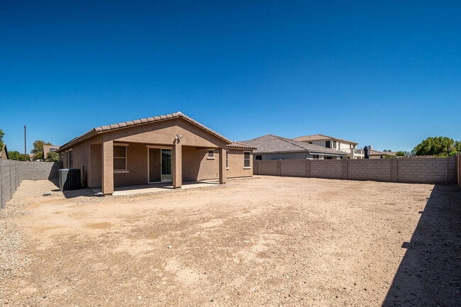 Building Photo - 16371 W Mesquite Dr