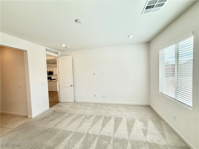 Building Photo - 5407 Splendido Ave