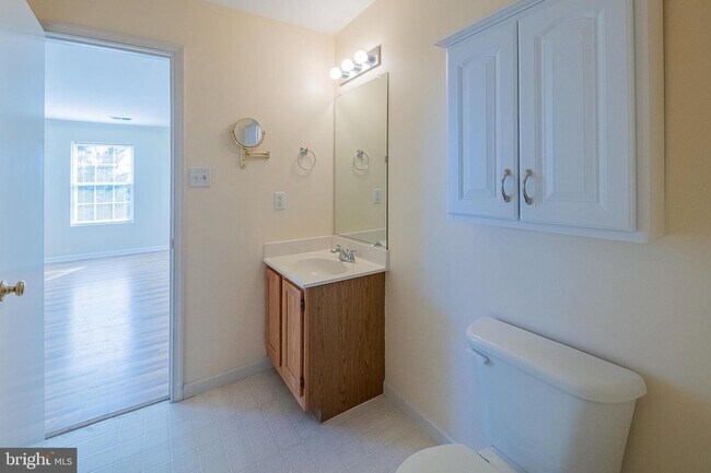 Building Photo - 110 Brookland Ct