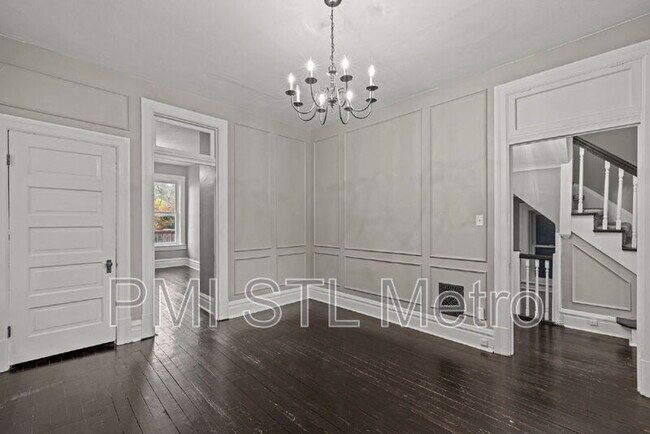 Building Photo - 4036 Flad Ave