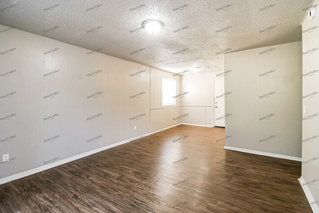 Building Photo - 228 NW 86th St