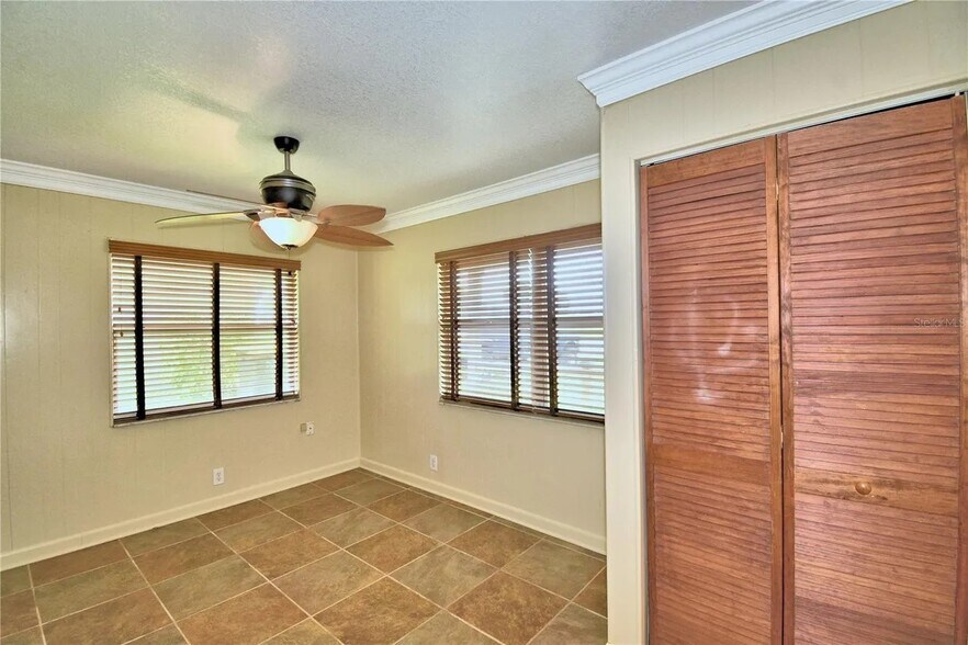 Building Photo - 3960 Avenue U NW