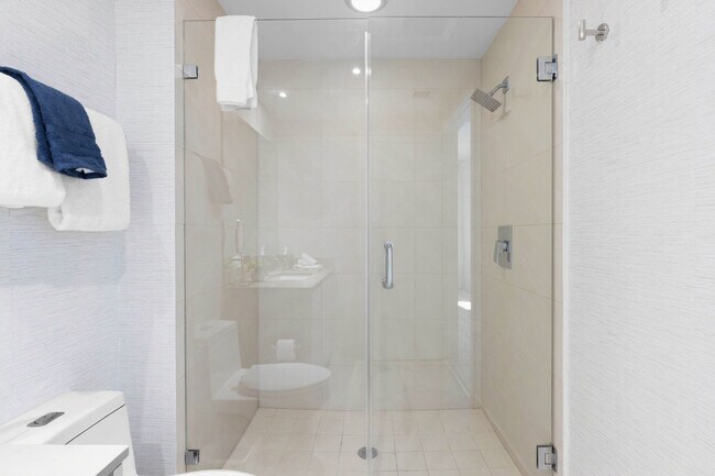 Building Photo - 4111 S Ocean Dr