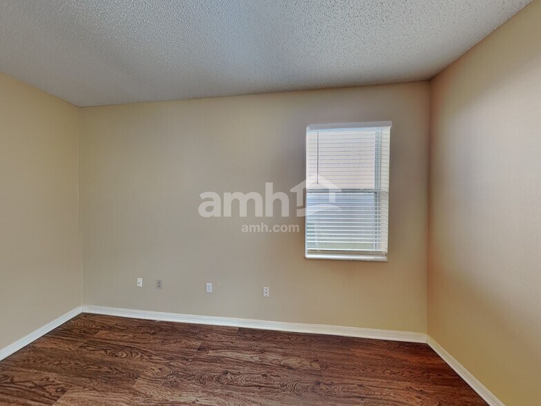 Building Photo - 1962 Kimlyn Cir