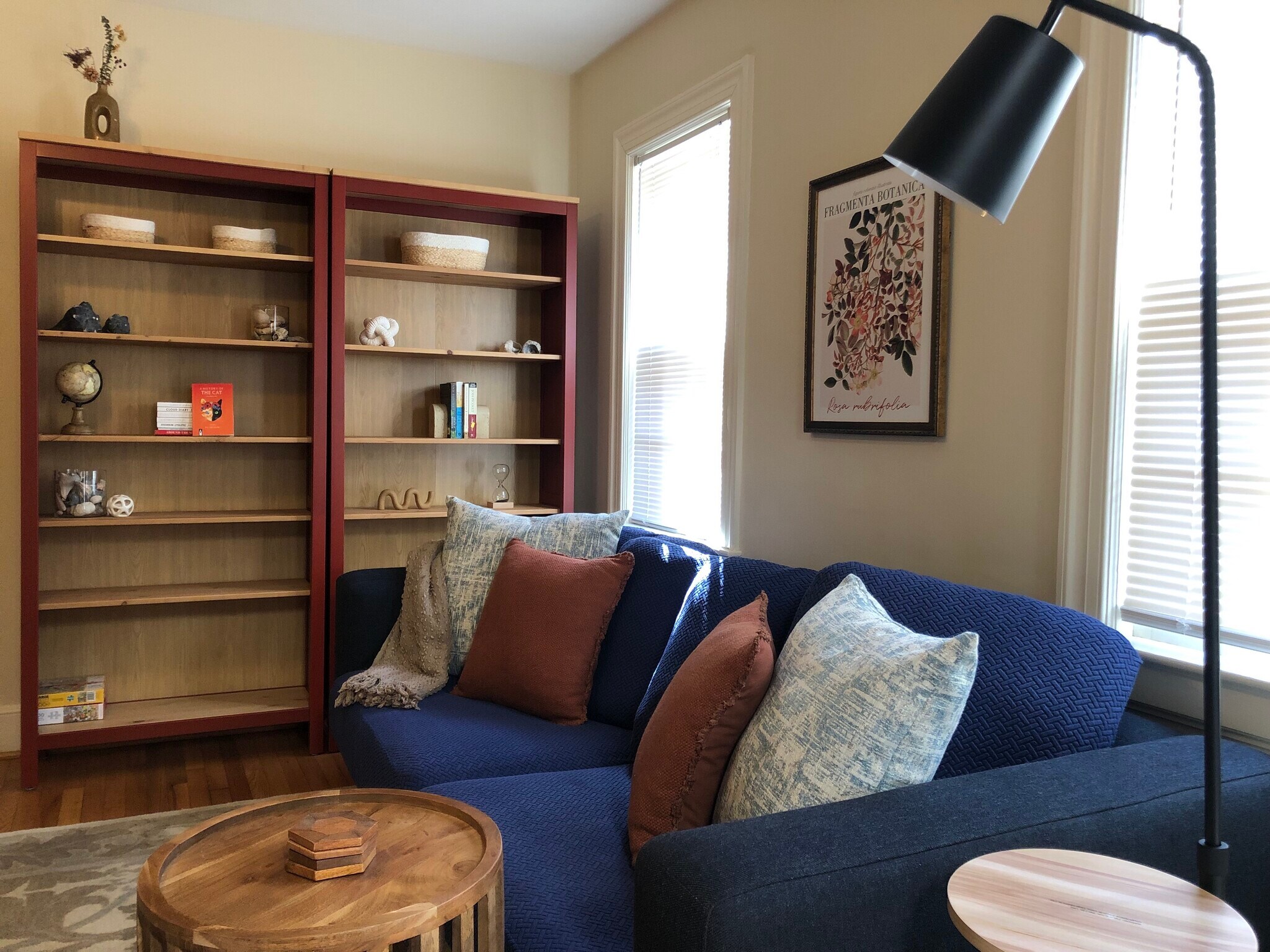 Building Photo - 109 Vintage Ave