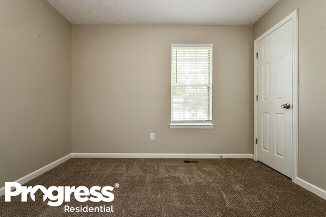 Building Photo - 3077 Botany Dr