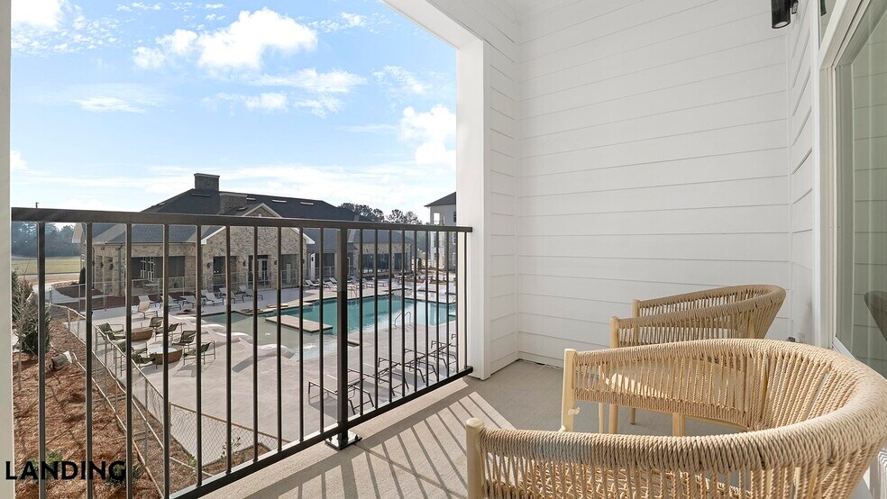 Building Photo - 2800 Milan Ct