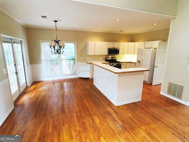 Building Photo - 377 Fairbrook Cir