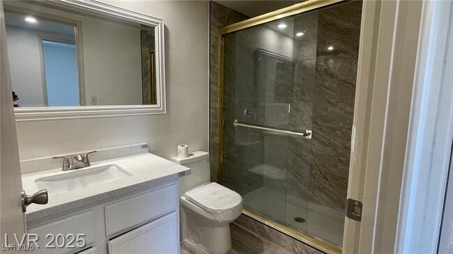 Building Photo - 1701 E Katie Ave