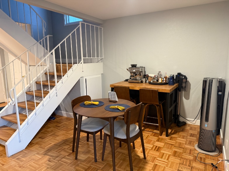 Building Photo - 2907 Suttergate Way