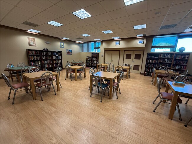 Building Photo - 7600 NW 4th Pl