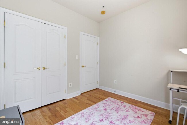 Building Photo - 13624 Dover Cliffs Pl