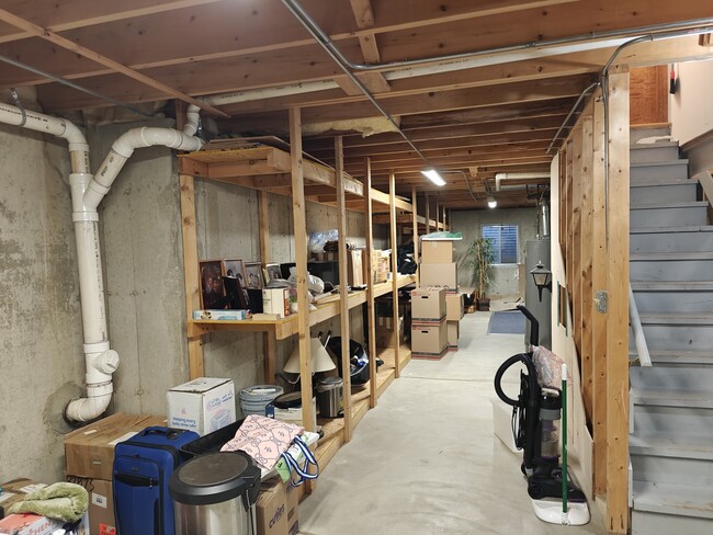 Building Photo - 3389 Ohara Terrace