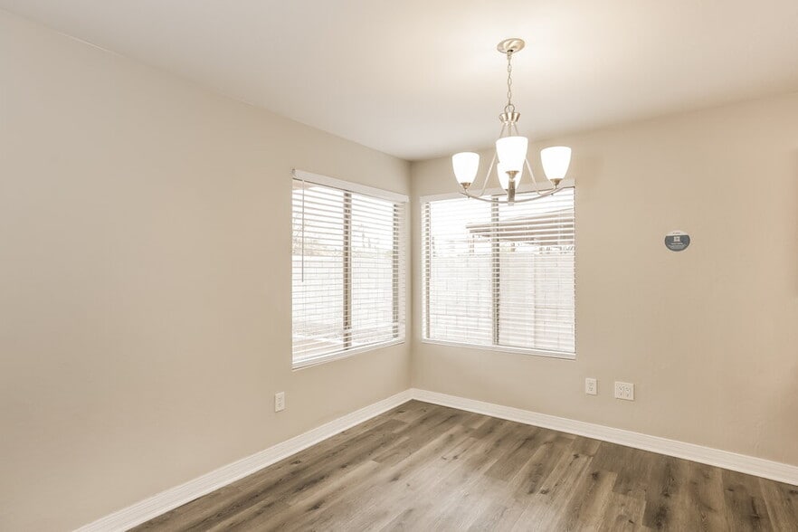 Building Photo - 10438 W Georgia Ave