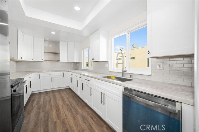 Building Photo - 5764 Laguna Way