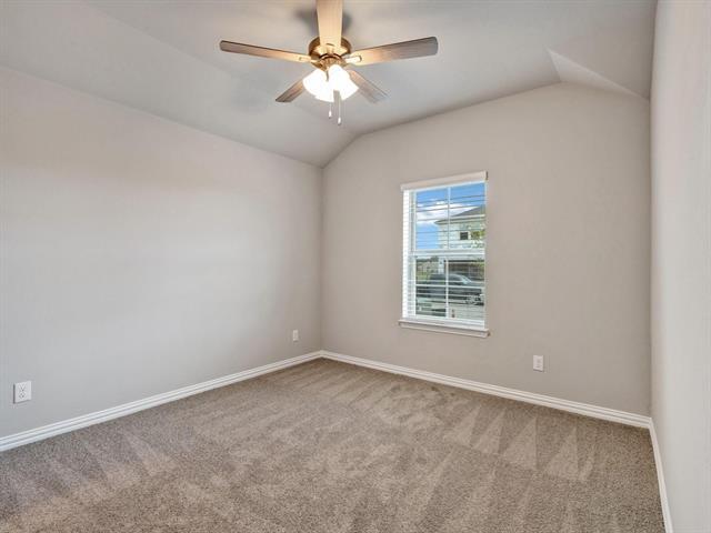 Building Photo - 2106 Sandpiper Wy