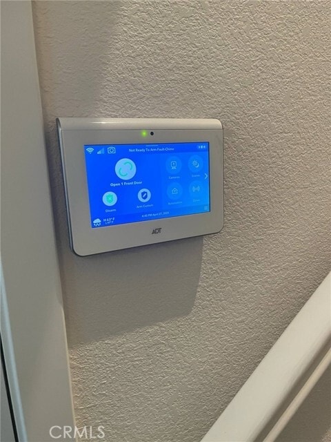 Building Photo - 6196 Fowler Ave