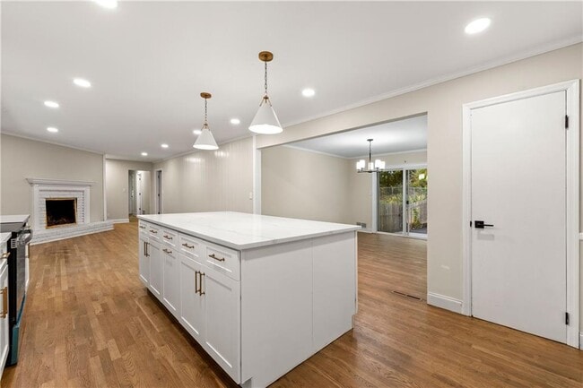 Building Photo - 6511 Vernon Woods Dr NE