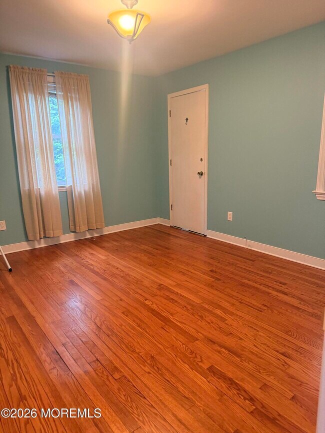 Building Photo - 53 Little Silver Pkwy