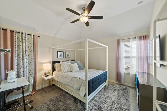 Building Photo - 16919 Talisker Ct