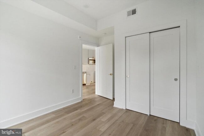 Building Photo - 367 W Hortter St