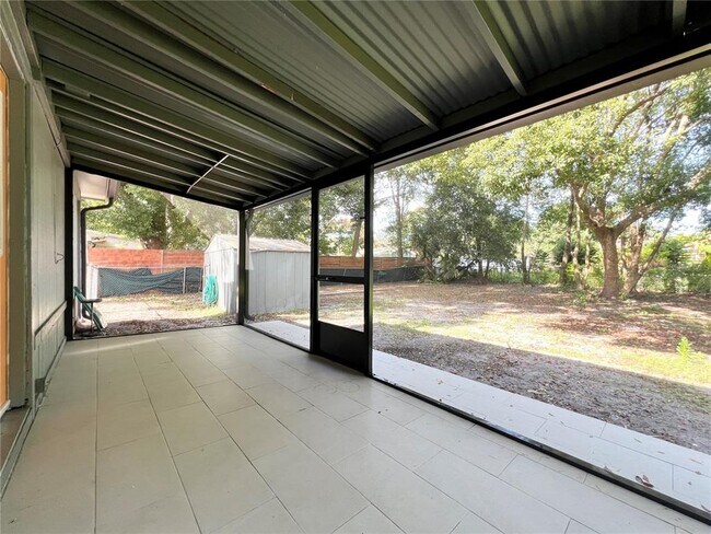 Building Photo - 7925 Napoleon St