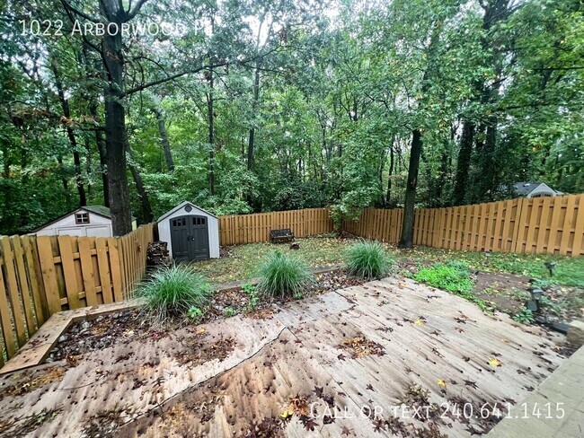 Building Photo - 1022 Arborwood Pl