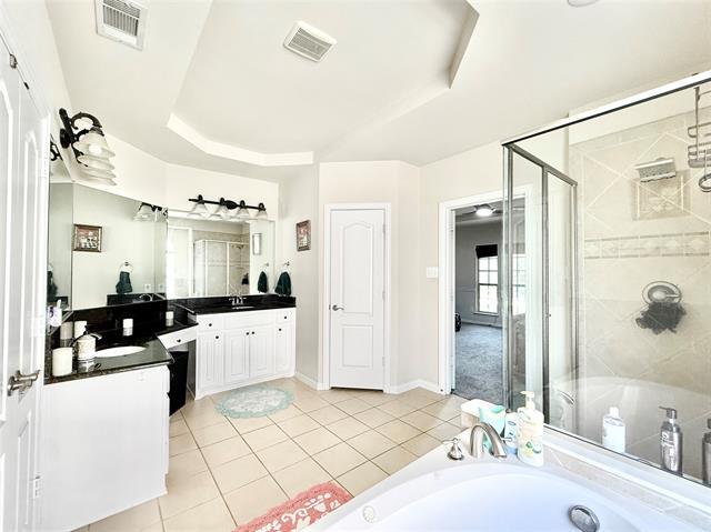 Building Photo - 7430 Hidden Cove Ln