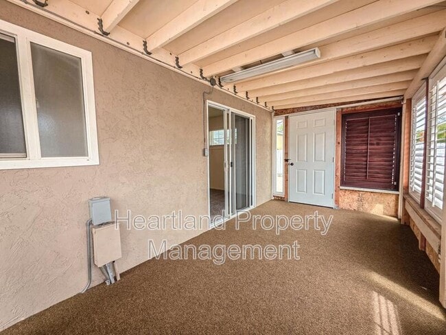 Building Photo - 631 Fig Ave