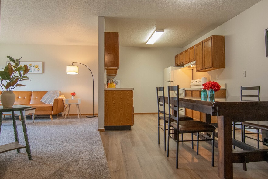 Building Photo - Brickview Apartments