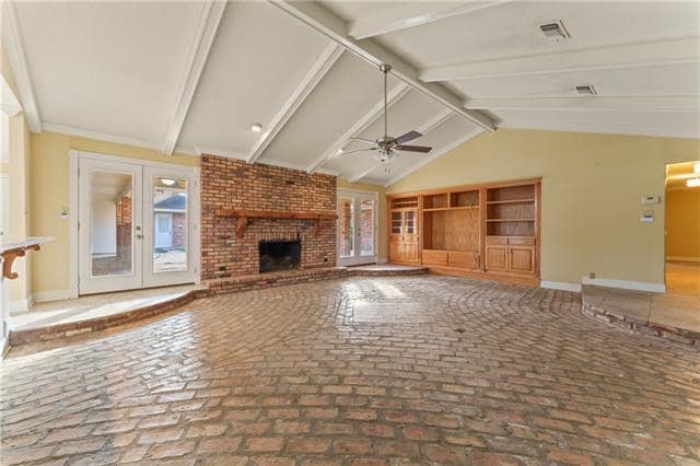 Building Photo - 601 Rue Cannes