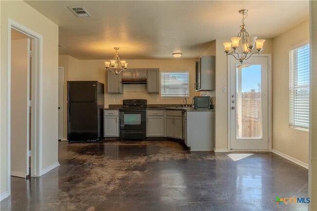 Building Photo - 3402 Regency Ct