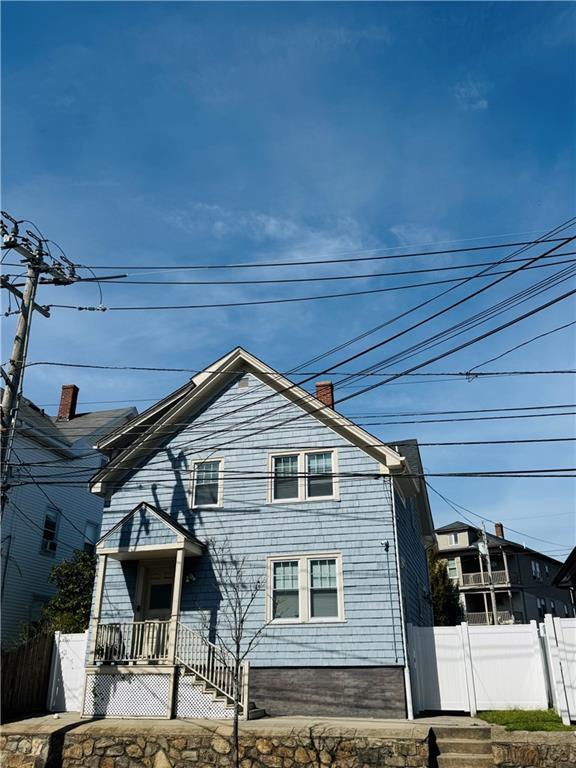 Building Photo - 65 Union Ave