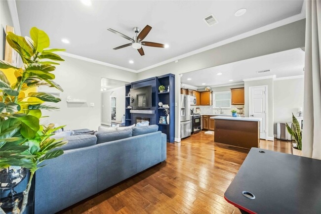 Building Photo - 9903 Garnet Springs Dr