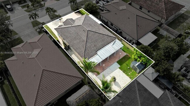 Building Photo - 18348 SW 139th Pl