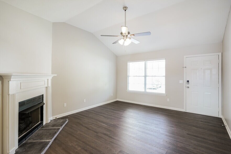 Building Photo - 1029 Windtree Trace