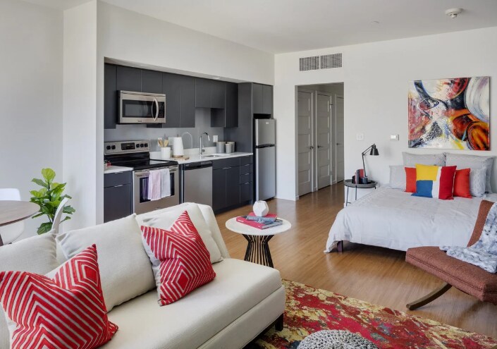 *Pictures are representative samples of the advertised unit. In some cases, the actual units you tou - 14 Barrows St