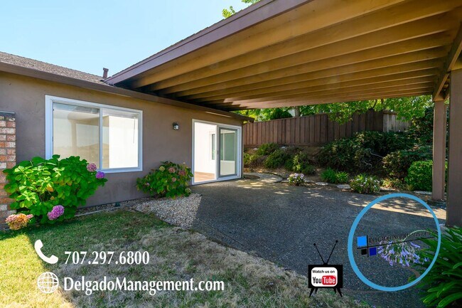 Building Photo - 493 Mills Dr