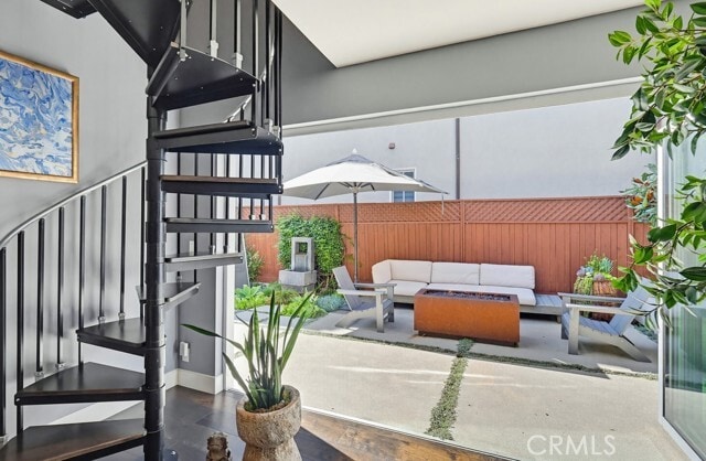 Building Photo - 6713 E Ocean Blvd