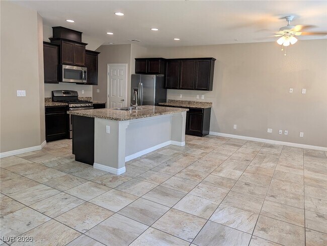 Building Photo - 6891 Dragonfly Rock St