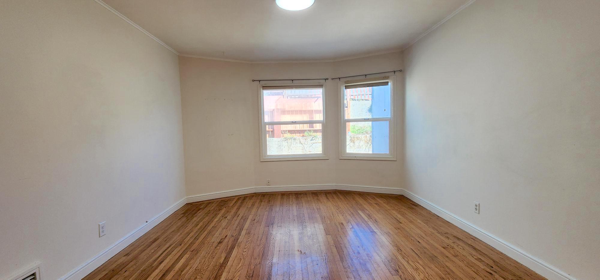 Building Photo - 245 Concord St