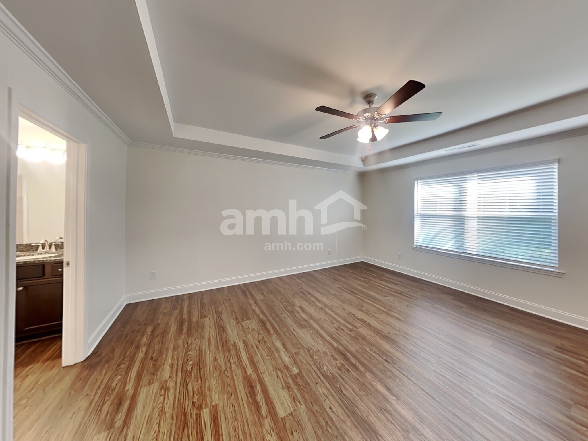 Building Photo - 428 Charity Ln