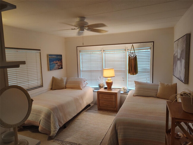 Building Photo - 142 W Caribbean