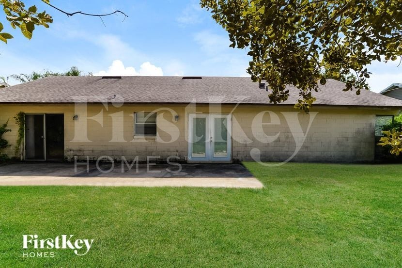 Building Photo - 649 Nardello Dr