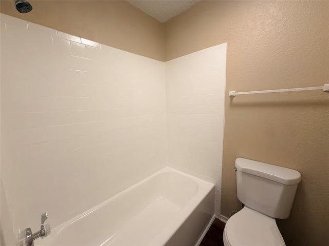 Building Photo - 5804 Tinsley Dr