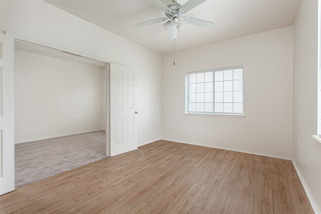 Building Photo - 4713 Virginia Ave
