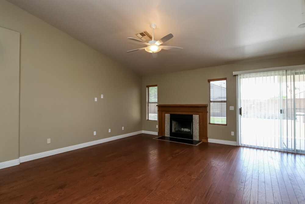 Building Photo - 7205 W Los Gatos Dr