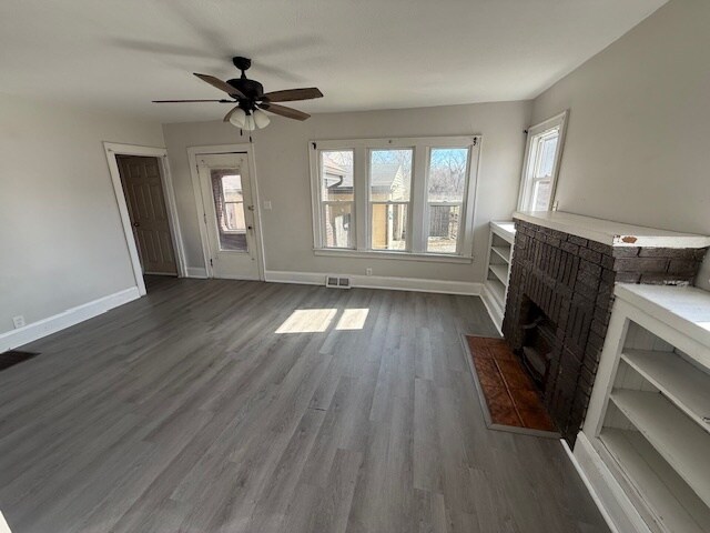 Building Photo - 991 Wooster Rd N