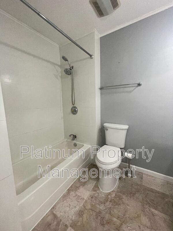 Building Photo - 3757 Peachtree Corners Cir